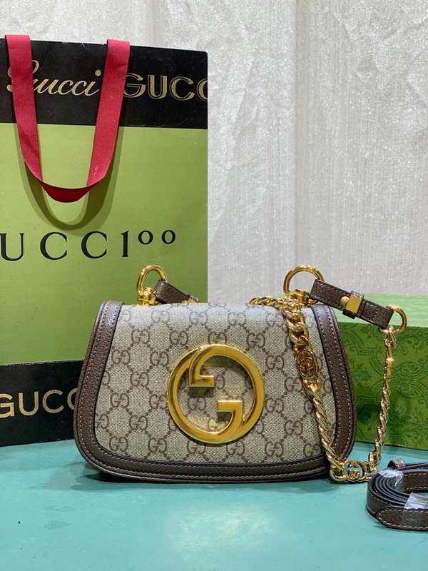 Gucci Handbags 804